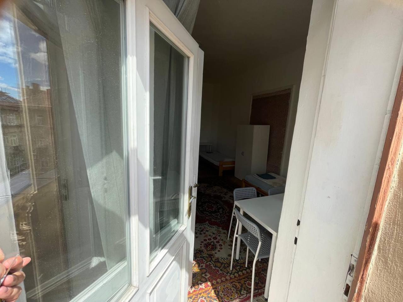 Rooms Veveri - Uvoz, 10 Min Peski Do Centru Brünn  Kültér fotó